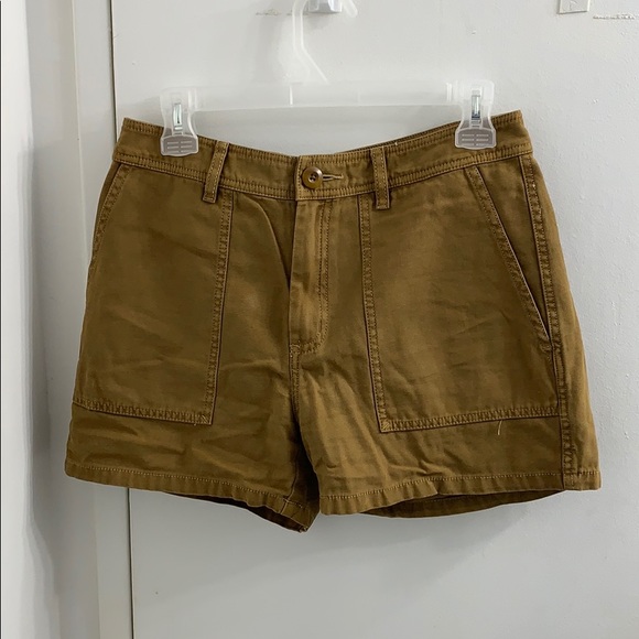 Aritzia Community Lynwood Shorts Size US6 - Picture 2 of 4